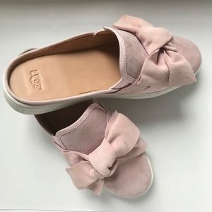 UGG Lucy Bow pink suede slides US8